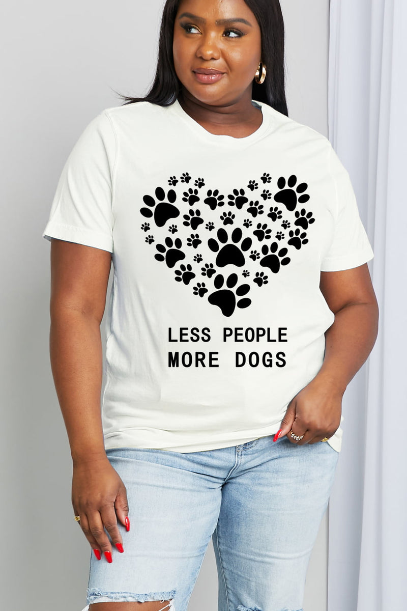 Simply Love Pleine Taille MOINS DE GENS PLUS DE CHIENS T-shirt en coton graphique coeur