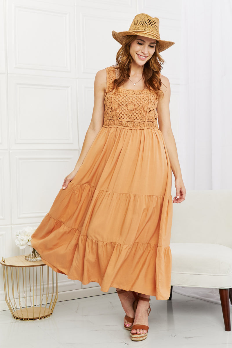 HEYSON Summer Dream - Robe mi-longue au crochet en sorbet