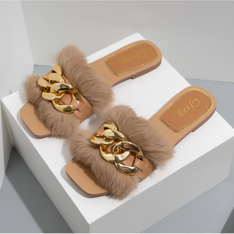 Women's Chain Detail Plush Furry Slippers