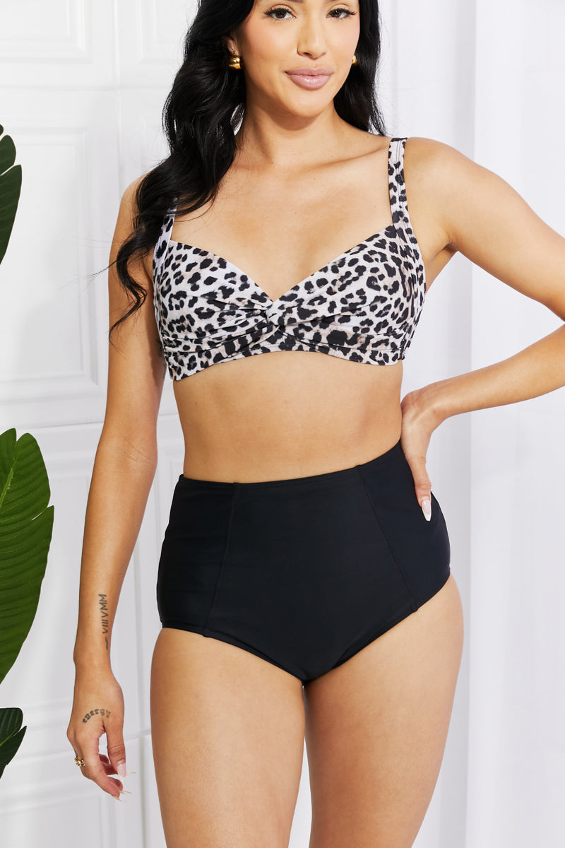 Marina West Swim Bikini taille haute torsadé Take A Dip en léopard